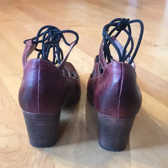 BED | STU Burgundy Leather Lace-Up Block Heel Pumps - Picture 7 of 16